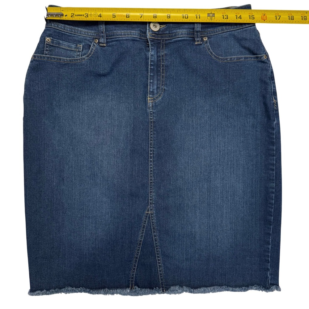 Inc International Concepts Women's Jean Pencil Skirt, Size 8 - Picture 4 of 5